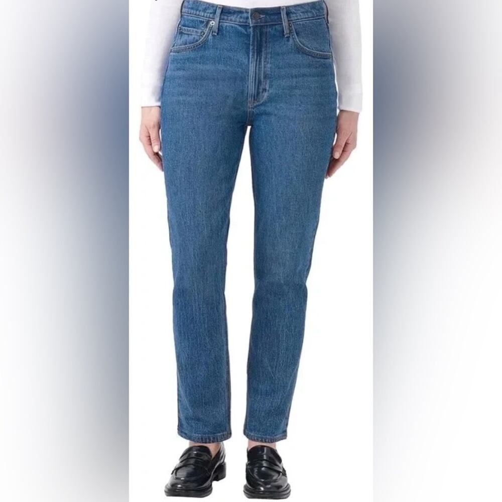 NWT Kirkland Signature Women's Straight Leg Straight Fit High Rise Blue Jeans 10